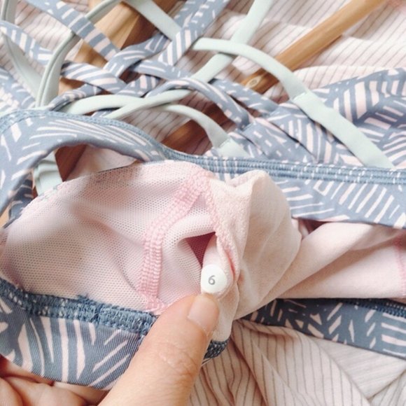 Lululemon Banana Leaf Blush Quartz Wild Tank - Picture 2 of 6